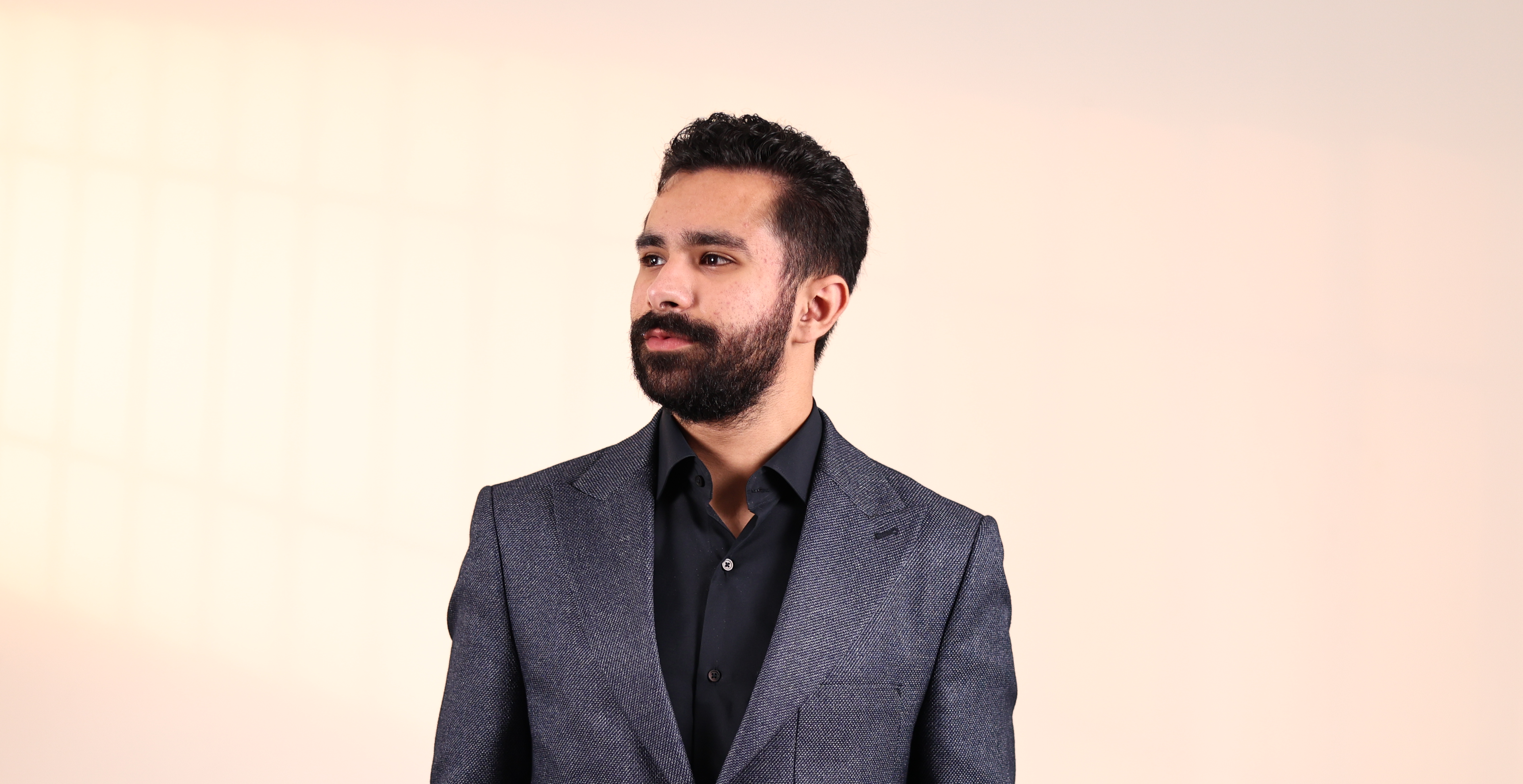 متین نیرومند